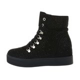 Trendy zwarte winterboot Erica._