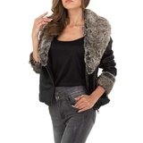 Korte zwarte leatherlook jacket met pels._