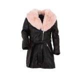 Manteau noir, col rose-fille._