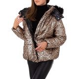 Trendy oversized gewatteerde winter jacket in animal print._