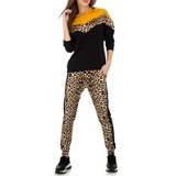 Zwart-gele loungewear met print._