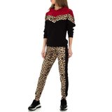 Zwarte-bordeaux loungewear met print._