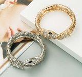 Fashion zilveren snake armband met witte strass._