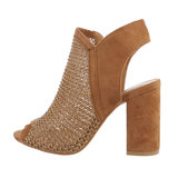 Trendy hoge camel sandaal in daim met peeptoes Floretta._