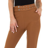 Pantalon chino brun avec élasthanne._
