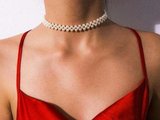 Trendy choker halsketting met parels.SOLD OUT_