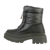 Groene snowboot Lakia._