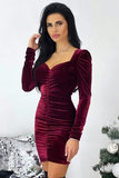 Elegante korte bordeaux velvet jurk._