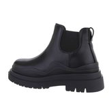 Korte zwarte Chelsea boot Smilla._