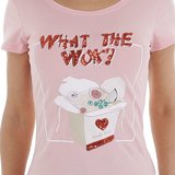 T-shirt rose What The Wok._