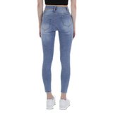 Trendy blauwe cut out jeans._