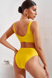 Gele high waist bikini._