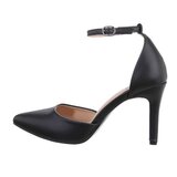 Zwarte pump Ricarda._