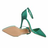 Groene pump Atika._