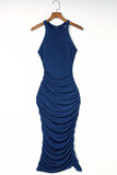 Blauwe 3/4 midi jurk met racerback._