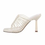 Beige hoge mule Mariella._