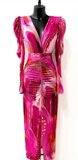 Lange fuchsia gouden bodycon jurk._