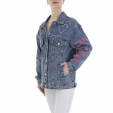 Fashion blauwe vest in jeans met decoratie van harten_
