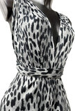 Trendy multy way armloze jumpsuit met sneeuwluipaardprint_