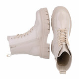 Beige lak boot Ceri_