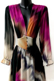 Maxi robe longue fuchsia-noir-beige mix a motif _