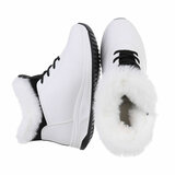 Witte hoge winter sneaker Nikkie_