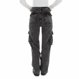 Pantalon cargo gris tendance en denim_