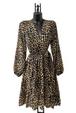 Stylishe midi leopardprinted jurk_