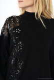 Magnifique pull-over noir surdimensionné en maille_