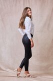 Zwarte slim fit leatherlook broek_