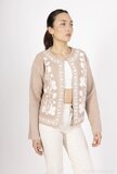 Taupe cardigan met witte 3 d bloemen_