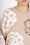 Taupe pullover met 3d en flower print_