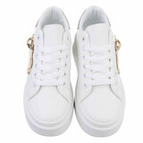 Witte lage sneaker Kayla met gouden decoratie_