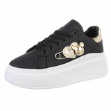 Zwarte lage sneaker Kayla met gouden decoratie_