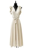 Elegante beige plisse maxi jurk._