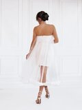 Elegante korte witte bustier jurk met tulle_