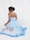 Elegante korte licht blauwe bustier jurk met tulle_