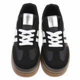 Zwarte lage  sneaker Manuela_
