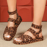 Leopard daimen sandaal met platform zool Tinneke_