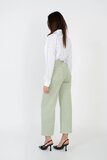 Trendy licht groene broek met wijde pijpen_