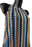 Zomerse mouwloze blauw-beige mixed plisse jurk met print_