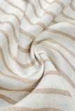 Trendy ecru witte short met taupe lijnen_