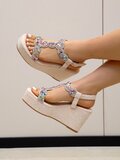 Beige hoge sandaal met sleehak Caitlin_