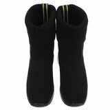 Zwart suede enkellaarsje Cellena_