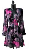 Mooie korte zwart-fuchsia jurk met print_