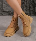 Camel boot Cerella_