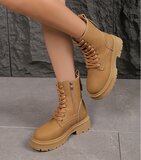 Camel boot Cerella_
