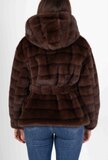 Trendy korte bruine gelaagde jas in  in faux fur_