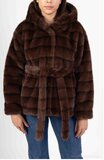 Trendy korte bruine gelaagde jas in  in faux fur_
