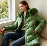 Cozy groene midi  gewatteerde winterjas met shiny look_